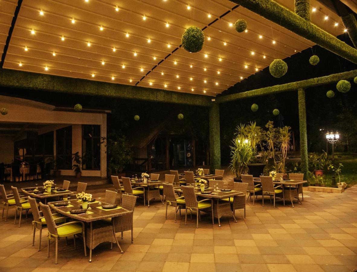 Hotel Restaurant Rustic Alexandria Exterior foto