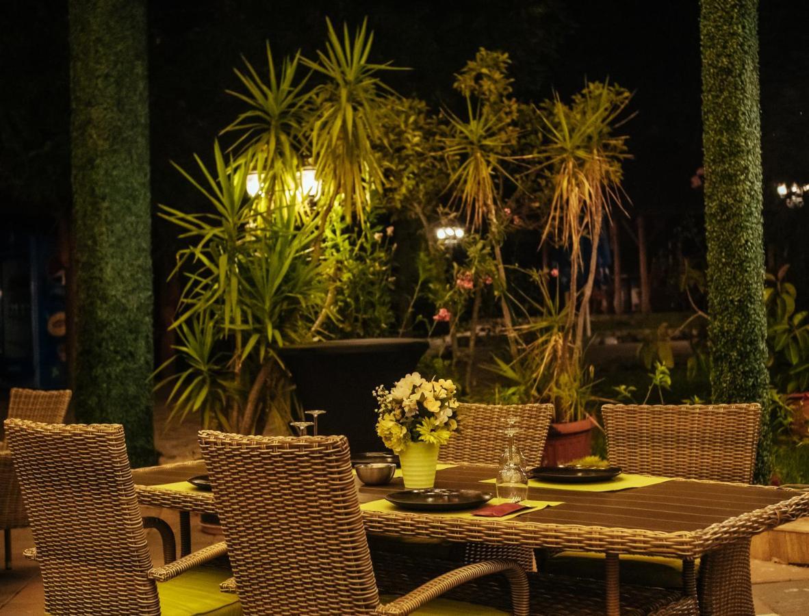 Hotel Restaurant Rustic Alexandria Exterior foto